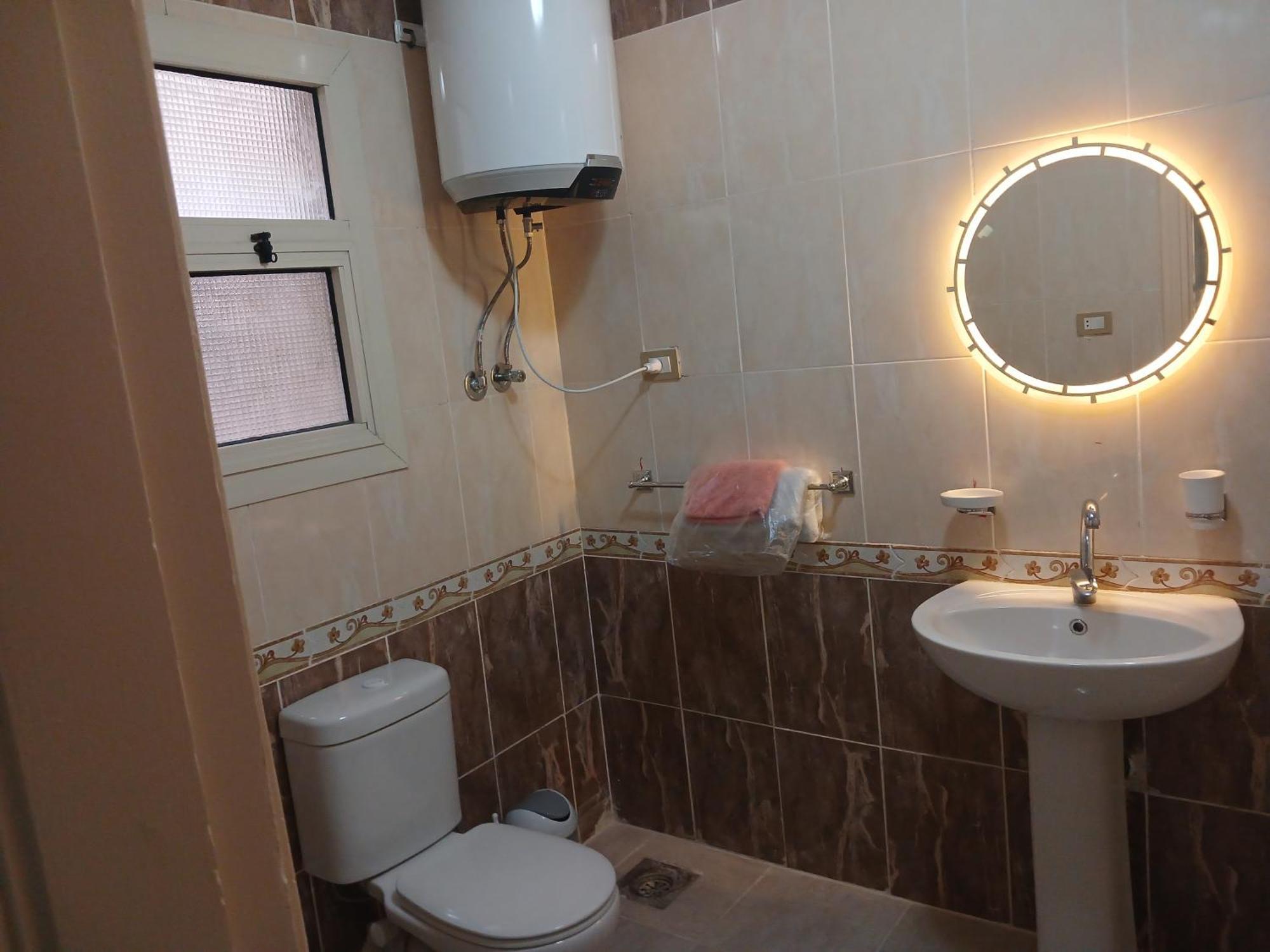 كمبوند سيتي تاورز مدينة نصر الواحه Appartement *